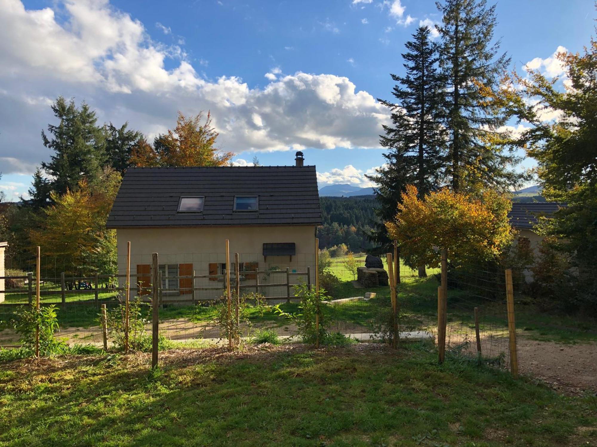 Petite Maison Au Calme Avec Vue Magnifique ! Villa Le Chambon-sur-Lignon Exterior photo